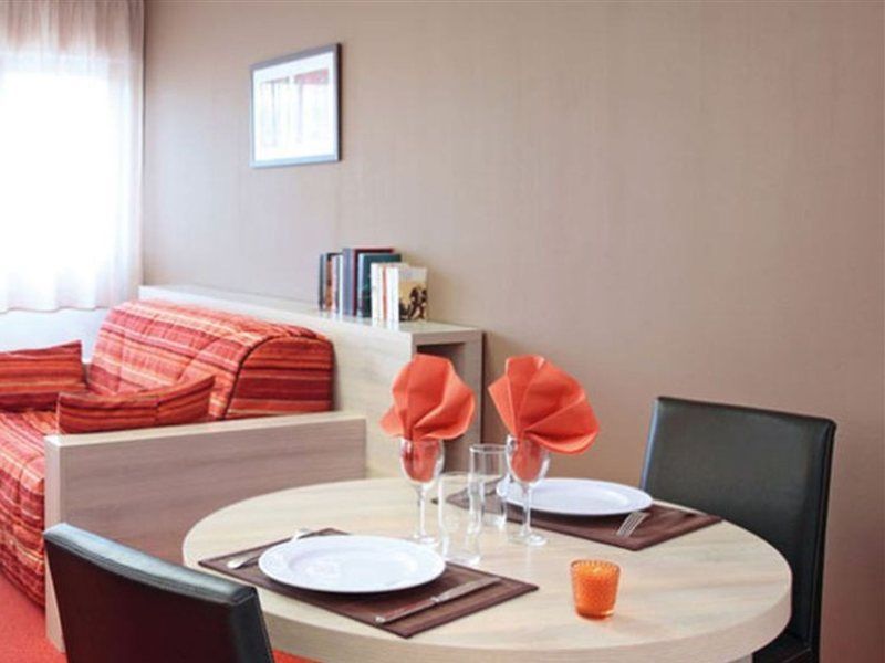 Appart'City Confort Paris Вильжюиф Экстерьер фото